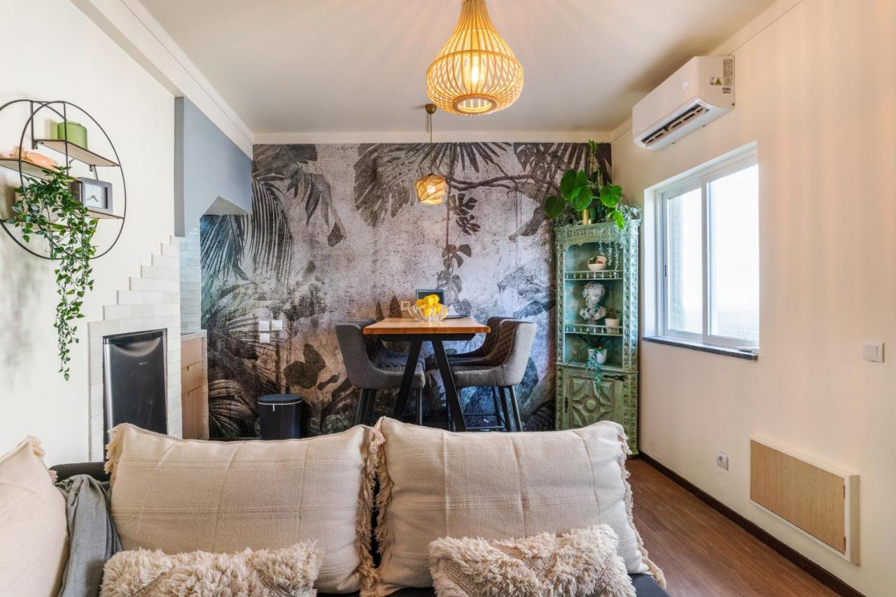 Arty Vintage Townhouse With Rooftop Shower & Sun Loungers Olhão Exterior foto